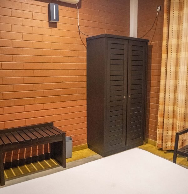 Kohomba Cottage Down